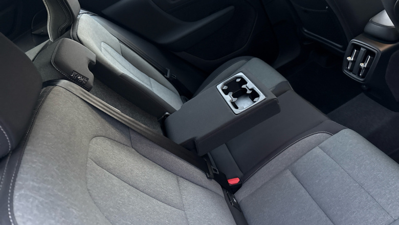 Volvo XC40 2.0 B3P Core 5dr Auto Petrol Estate